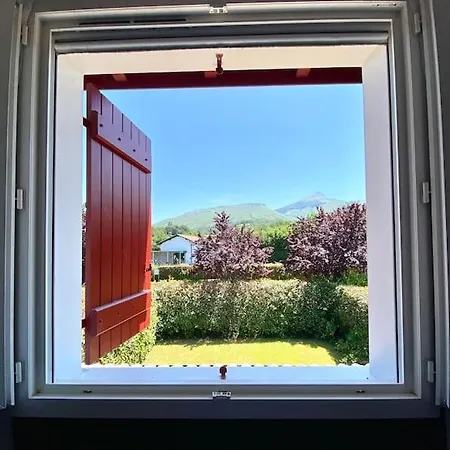 Maison Familiale Au Pays Basque